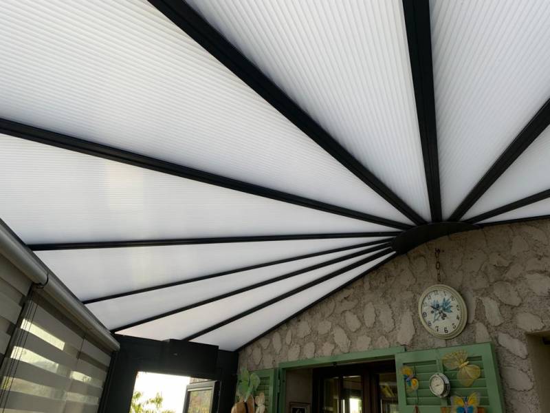 Rénovation toiture suite à la grêle dans le 06